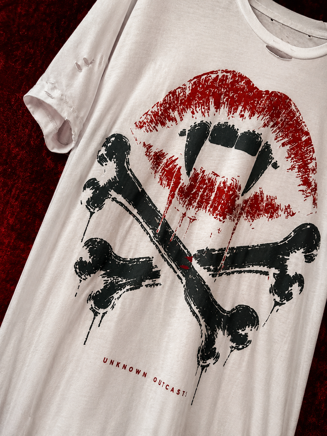 THE LESTAT TEE- WHITE